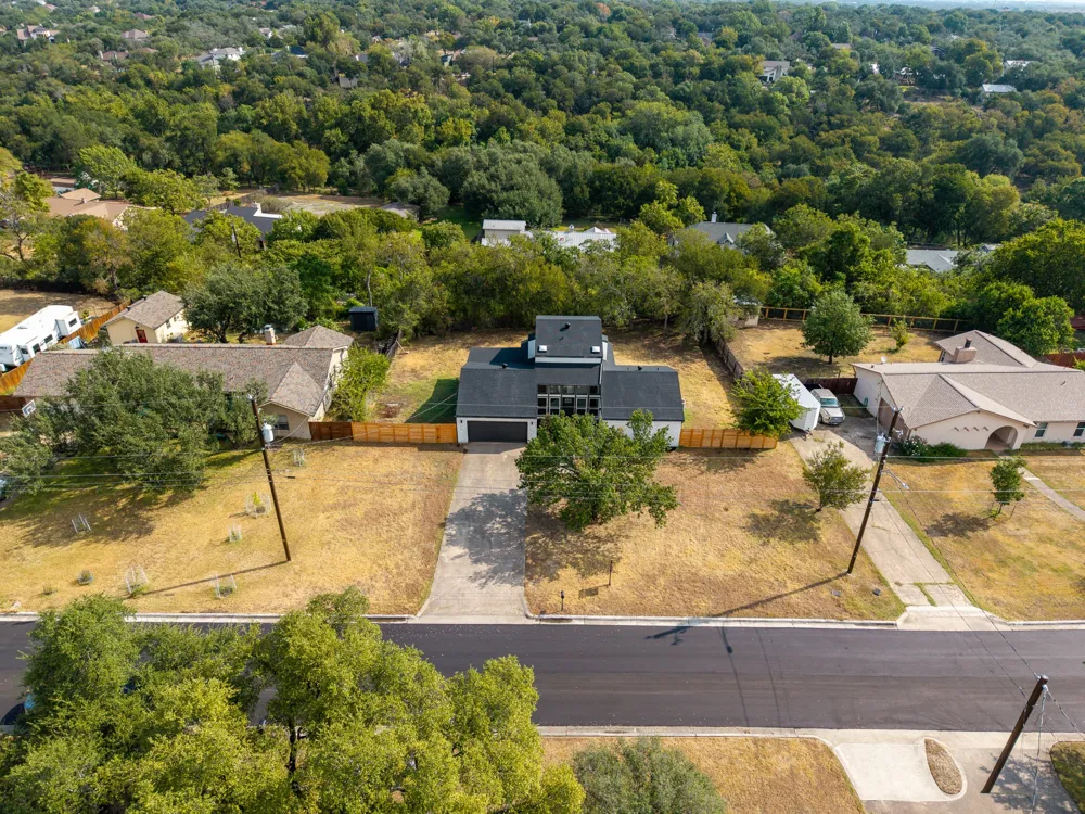 141 Ridgecrest Road Georgetown, TX 78628
