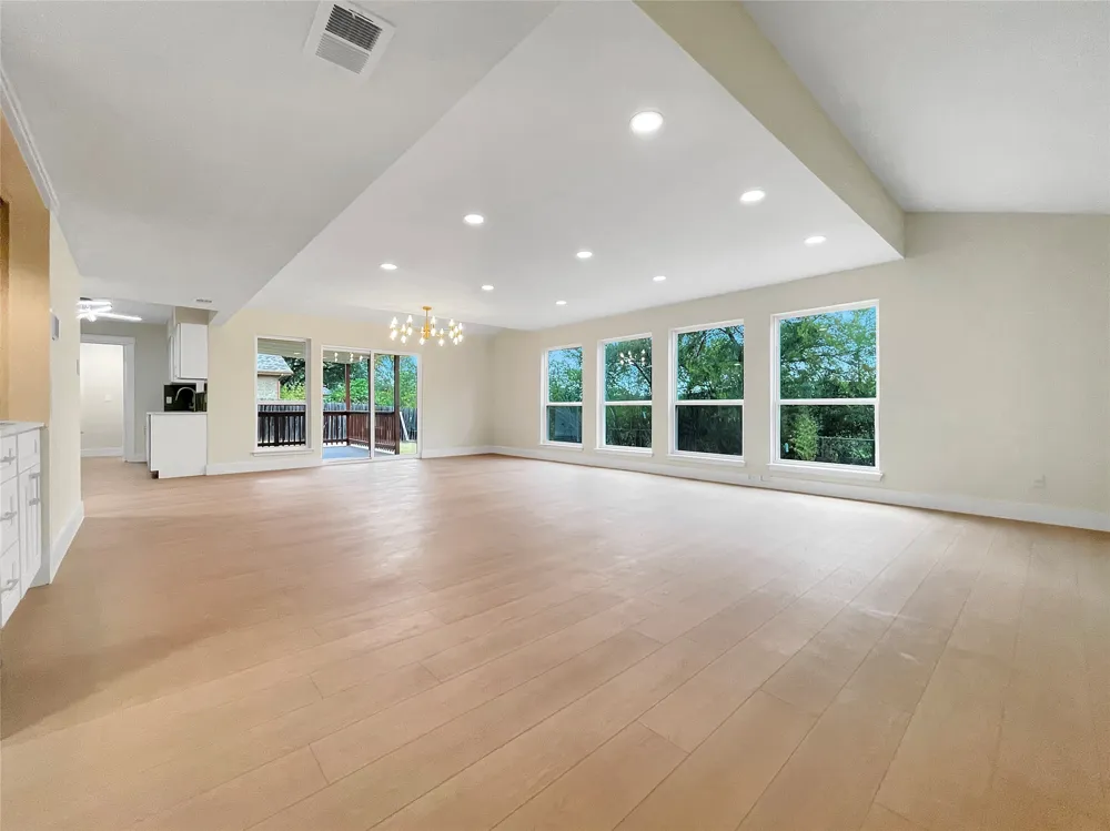 141 Ridgecrest Road Georgetown, TX 78628