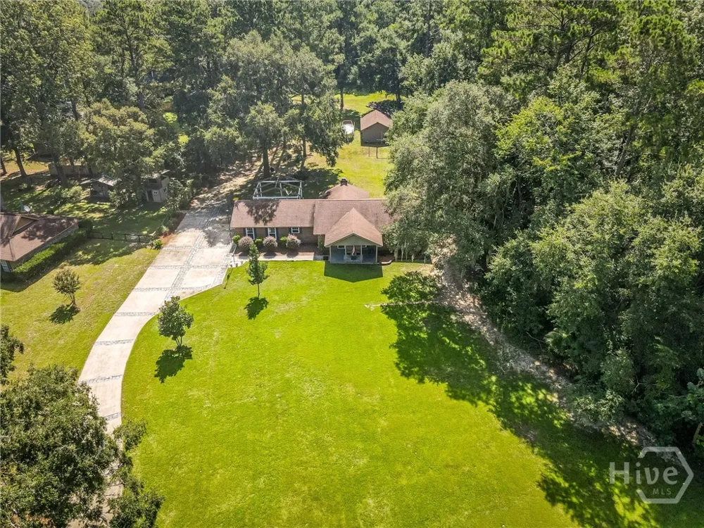 63 Mill Run Road Richmond Hill, GA 31324