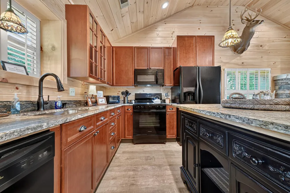 265 E Tennessee Avenue McCaysville, GA 30555