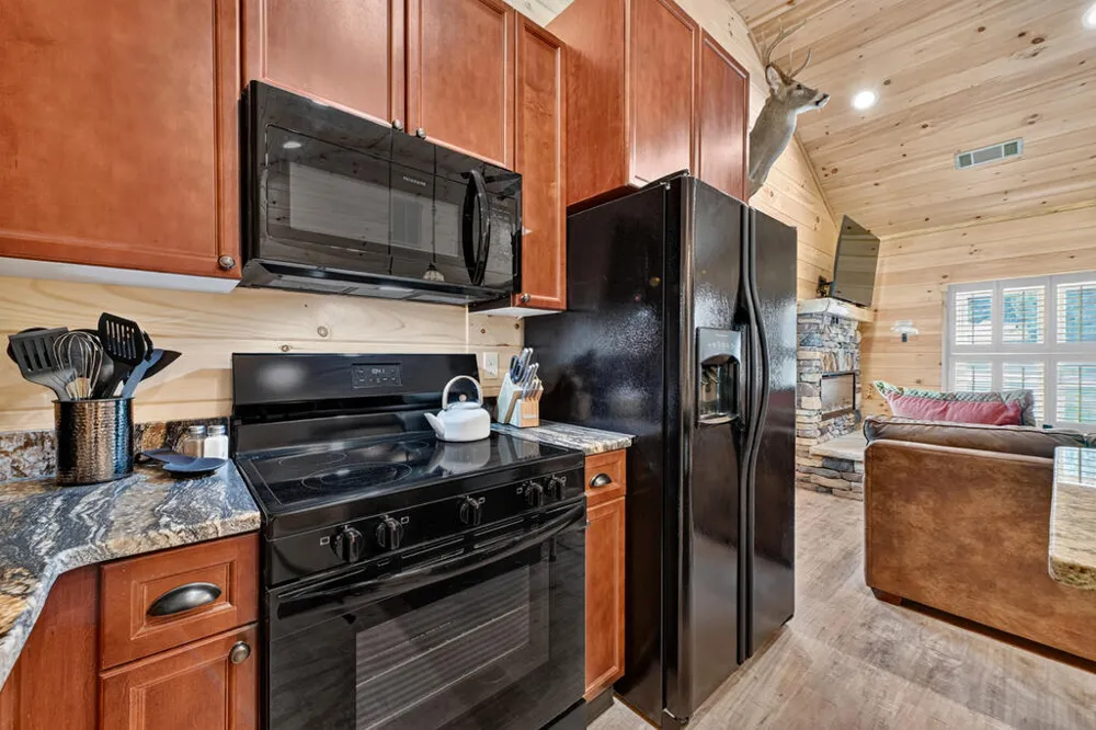 265 E Tennessee Avenue McCaysville, GA 30555