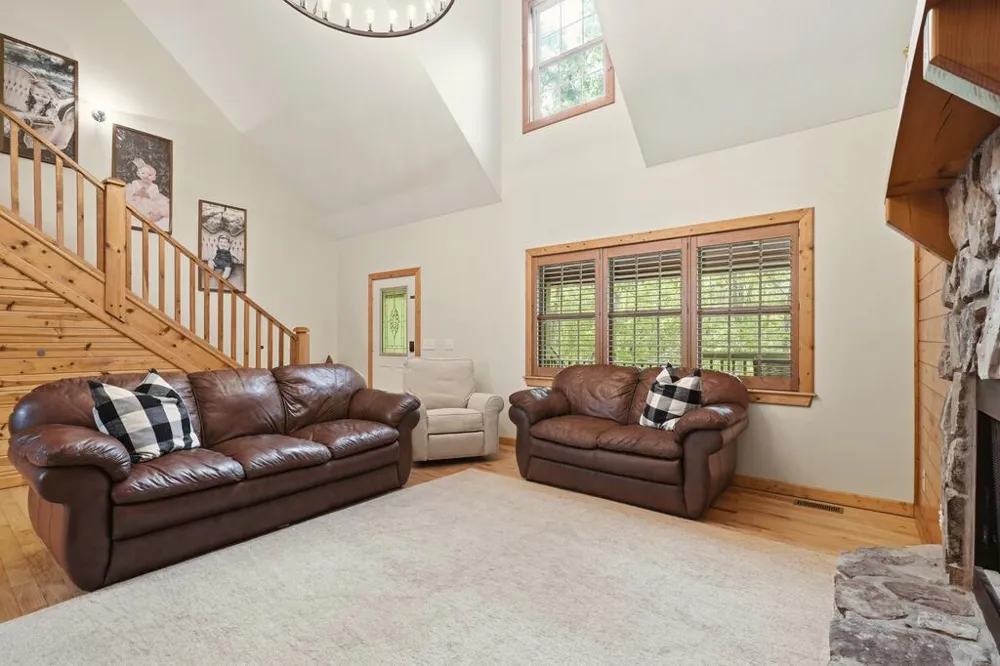2283 Rocky Top Road Blairsville, GA 30512