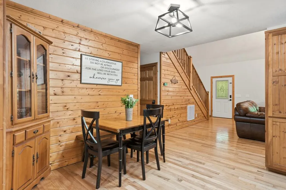 2283 Rocky Top Road Blairsville, GA 30512
