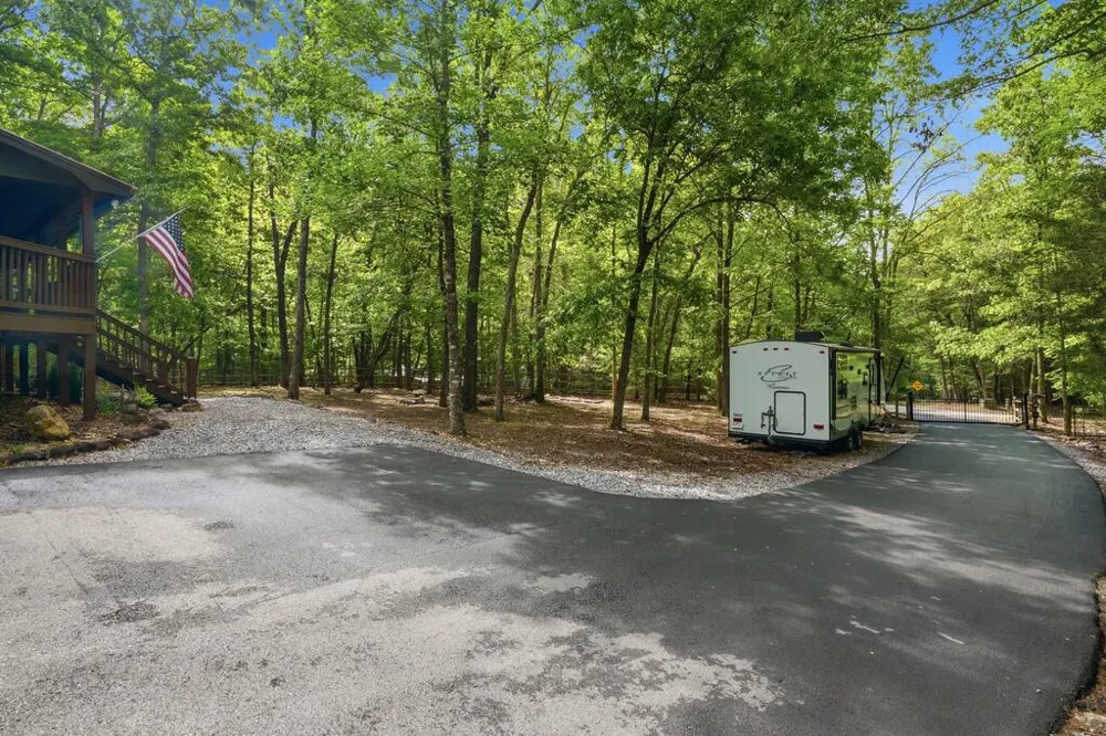 2283 Rocky Top Road Blairsville, GA 30512