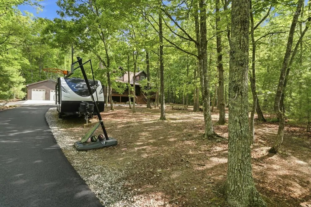 2283 Rocky Top Road Blairsville, GA 30512