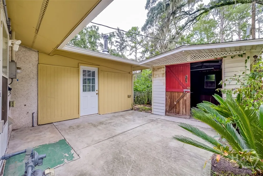 1810 Stillwood Drive Savannah, GA 31419