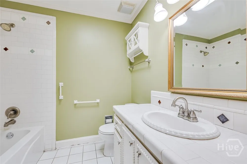 1810 Stillwood Drive Savannah, GA 31419