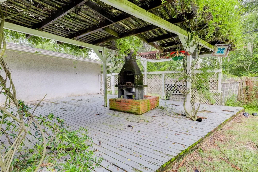 1810 Stillwood Drive Savannah, GA 31419
