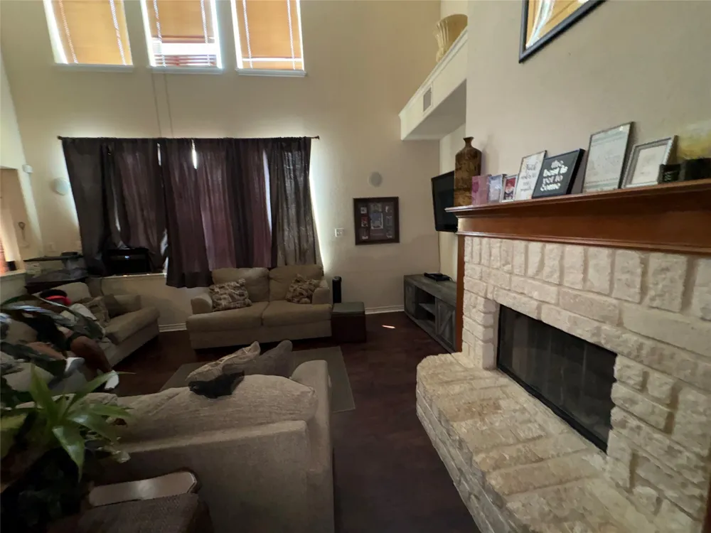 1316 Pheasant Run Trail Fort Worth, TX 76131
