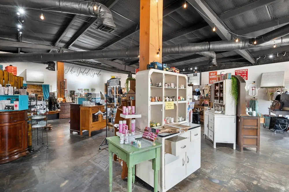 503 E Commerce Street #513 Fairfield, TX 75840