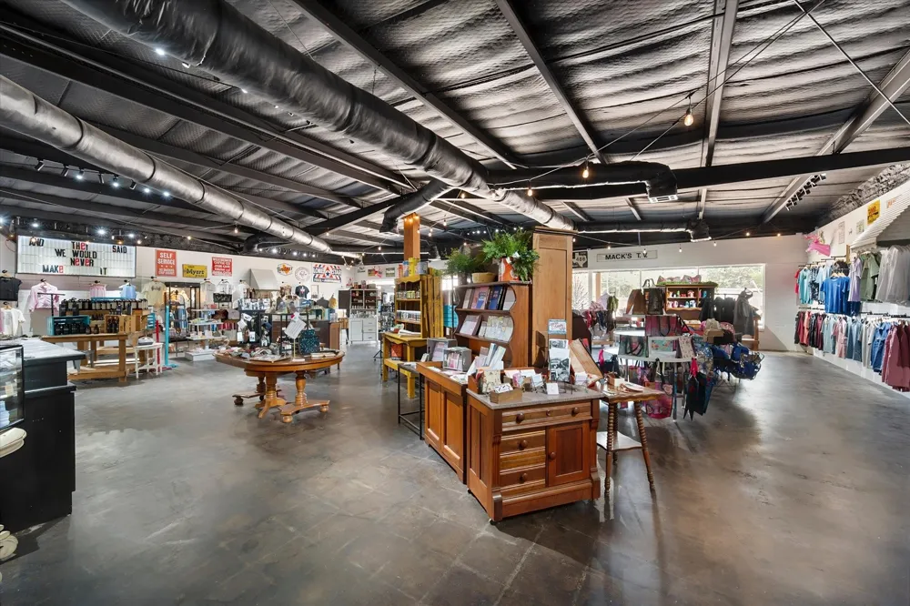 503 E Commerce Street #513 Fairfield, TX 75840