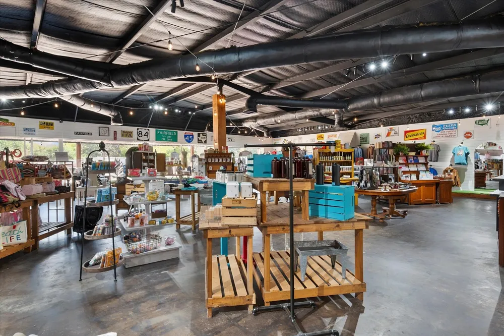 503 E Commerce Street #513 Fairfield, TX 75840