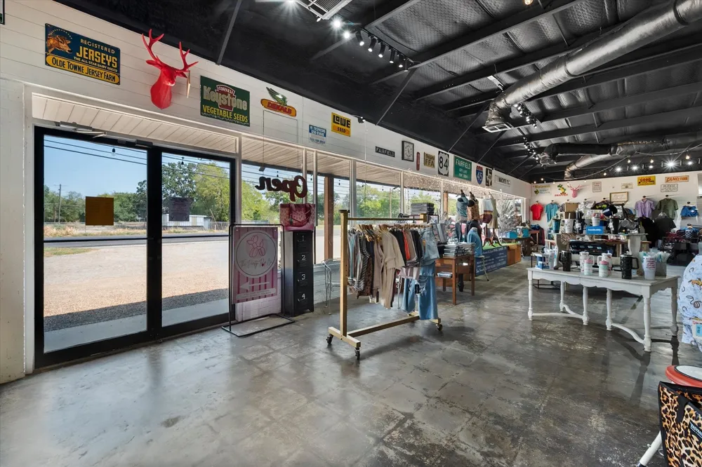 503 E Commerce Street #513 Fairfield, TX 75840