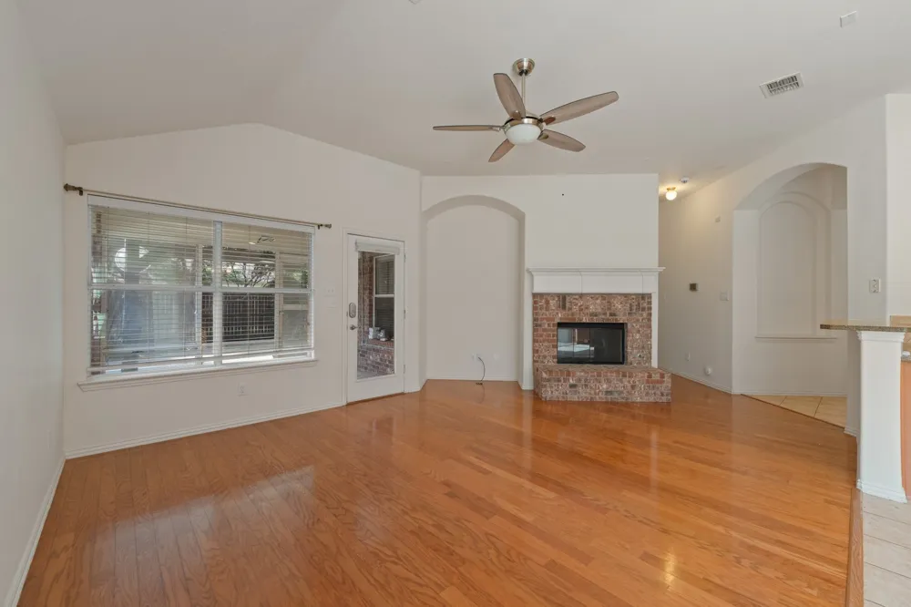 3409 Ballard Drive Grapevine, TX 76092