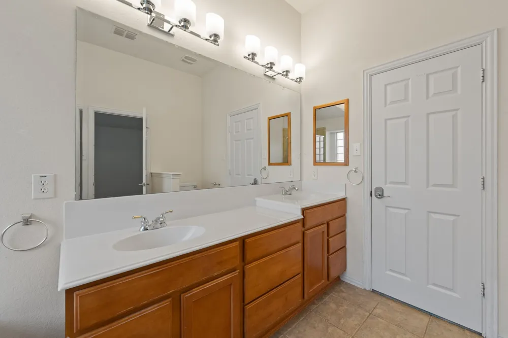 3409 Ballard Drive Grapevine, TX 76092