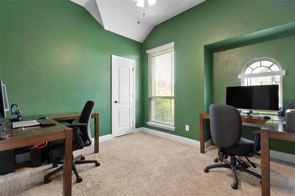 460 Country Meadows Boulevard Waxahachie, TX 75165