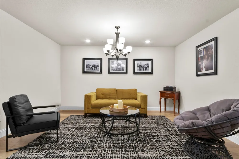460 Country Meadows Boulevard Waxahachie, TX 75165