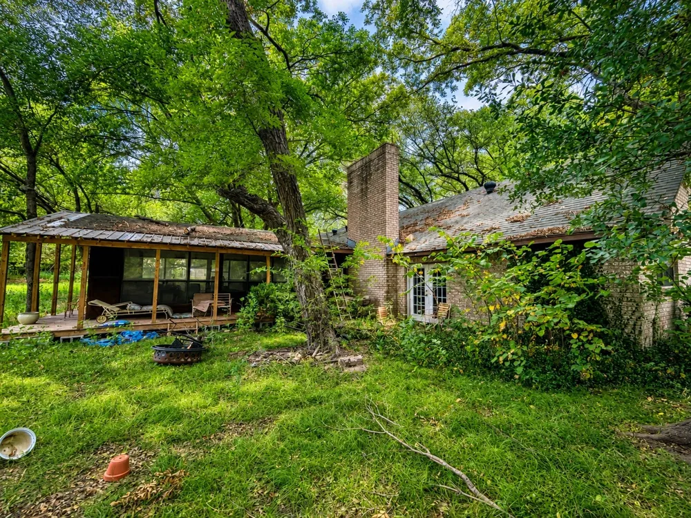 7102 S Interstate Highway 45 W #S Corsicana, TX 75109