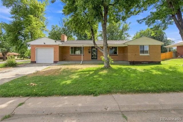 3250 Santa Anita Drive Englewood, CO 80110