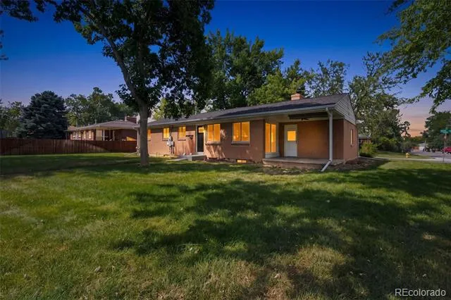 3250 Santa Anita Drive Englewood, CO 80110