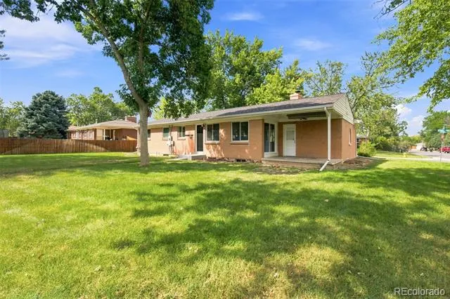 3250 Santa Anita Drive Englewood, CO 80110