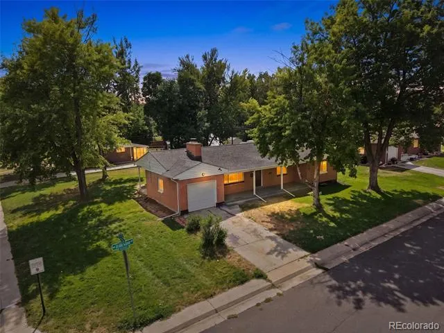 3250 Santa Anita Drive Englewood, CO 80110