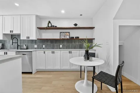 1111 Maxwell Avenue #212