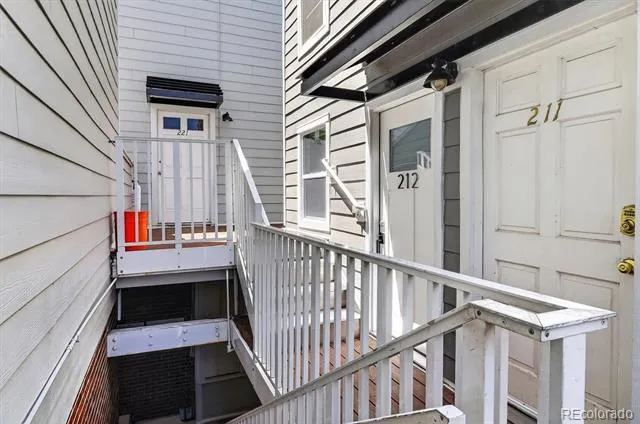1111 Maxwell Avenue #212 Boulder, CO 80304