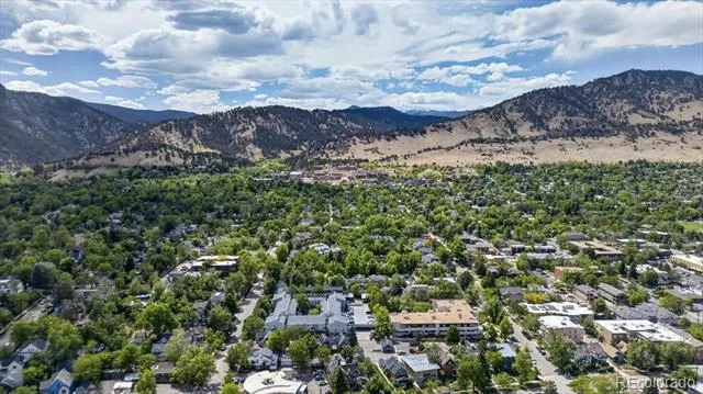 1111 Maxwell Avenue #212 Boulder, CO 80304