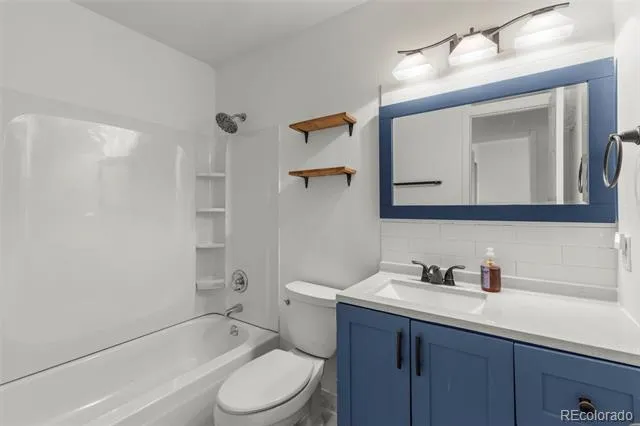 2371 Washo Circle Colorado Springs, CO 80915