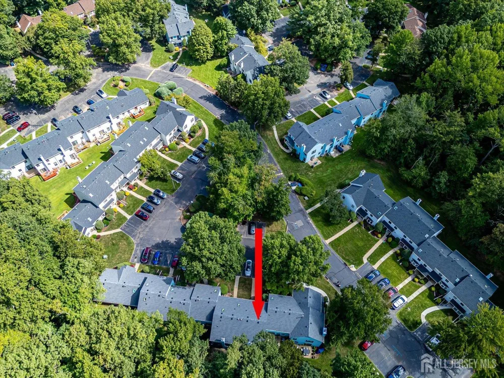 1303 Timber Oaks Road Edison, NJ 08820