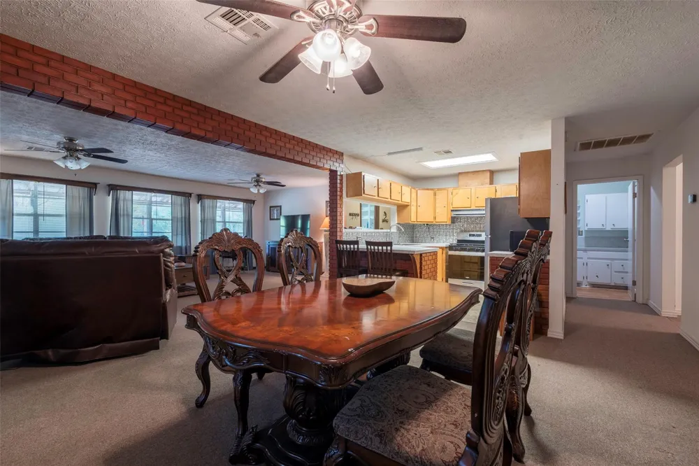846 Bentwood Bend Livingston, TX 77351