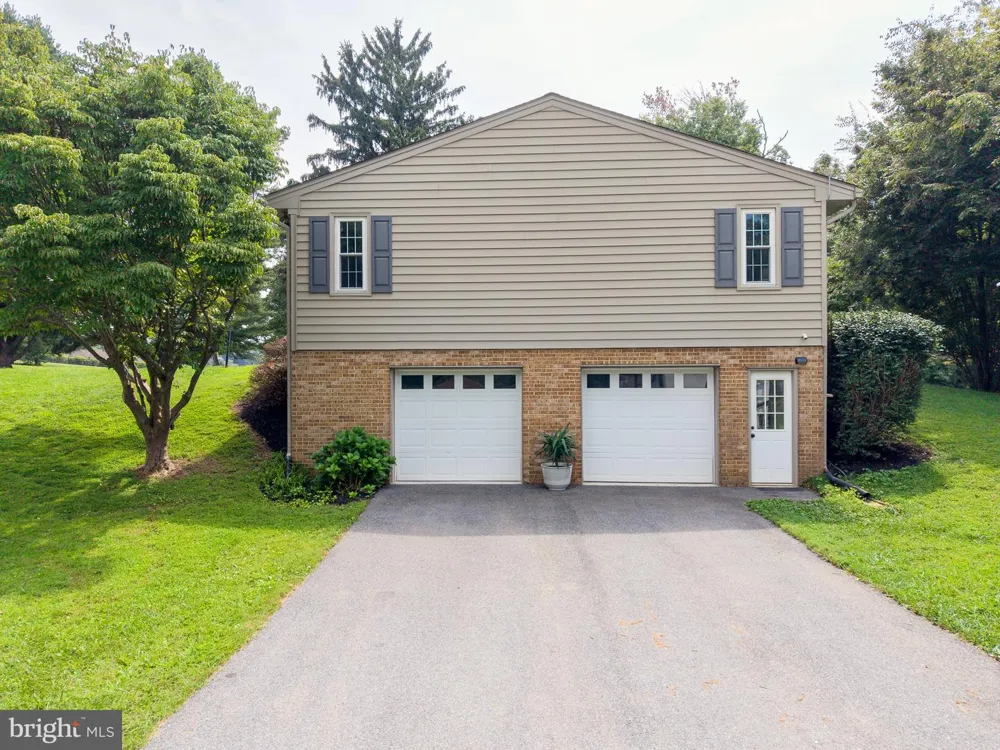 4356 LINTHICUM ROAD Dayton, MD 21036