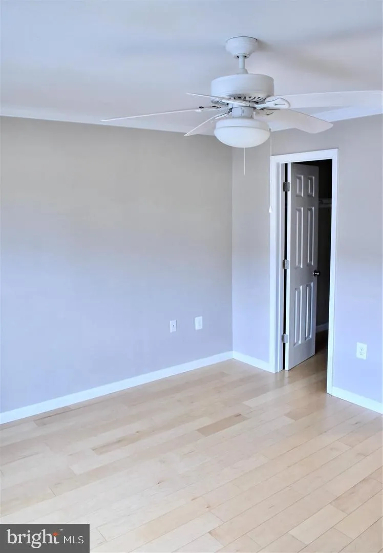 20965 TIMBER RIDGE TERRACE #204 Ashburn, VA 20147