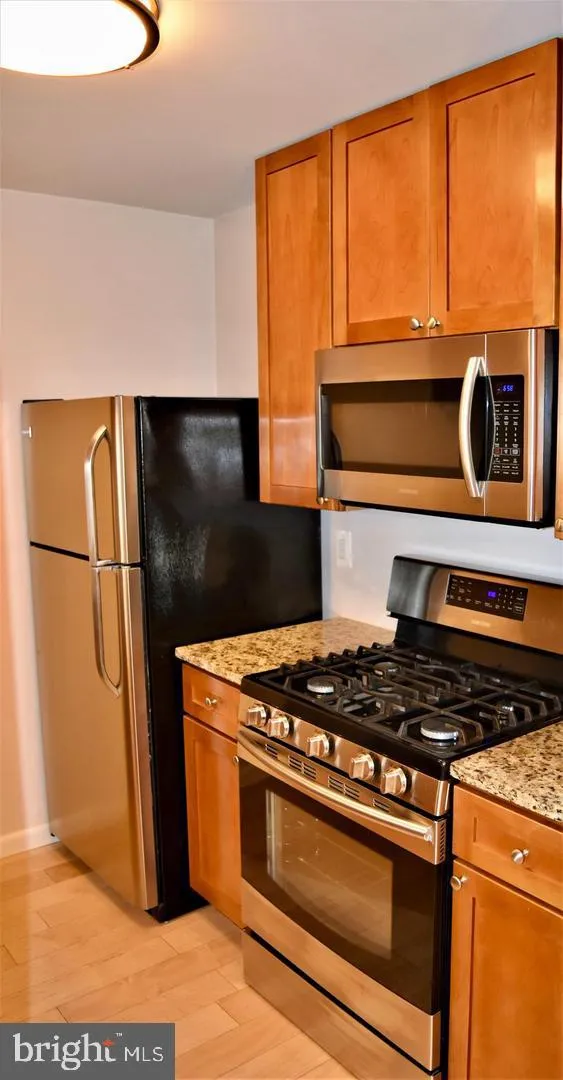 20965 TIMBER RIDGE TERRACE #204 Ashburn, VA 20147