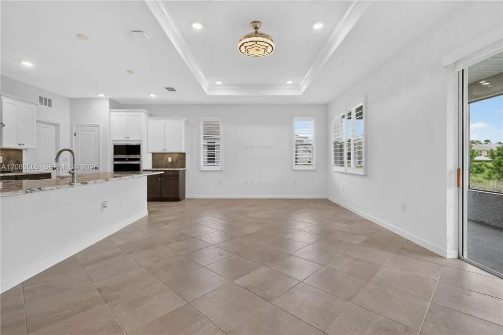 9737 SW 100th Ave Rd ocala, FL 34481