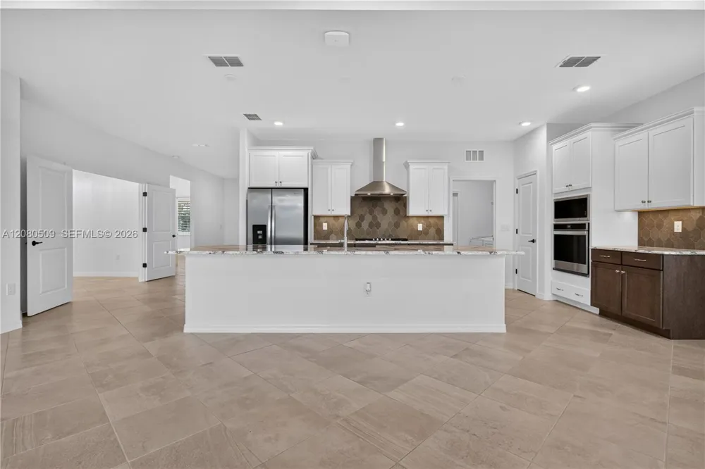 9737 SW 100th Ave Rd ocala, FL 34481