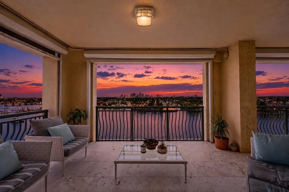 209 Birch Road #1002 Fort Lauderdale, FL 33304