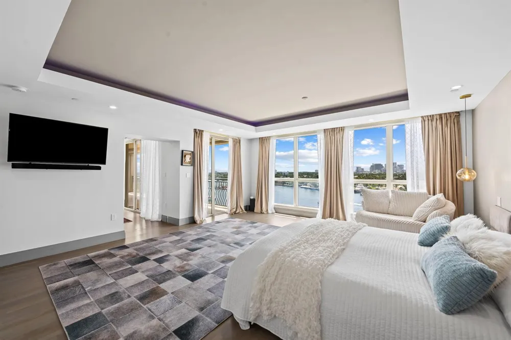 209 Birch Road #1002 Fort Lauderdale, FL 33304