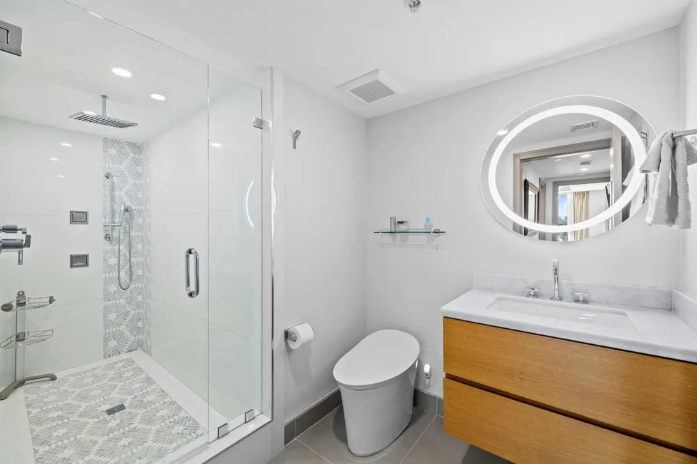 209 Birch Road #1002 Fort Lauderdale, FL 33304