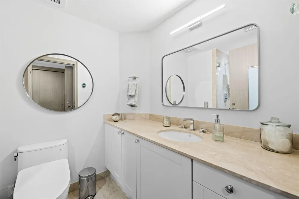 209 Birch Road #1002 Fort Lauderdale, FL 33304