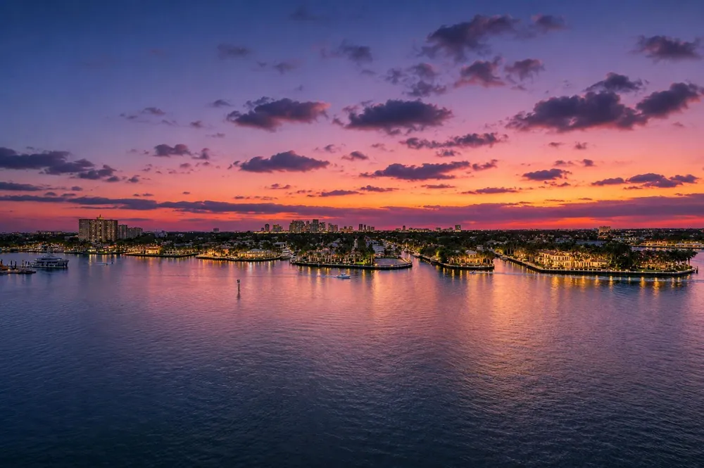 209 Birch Road #1002 Fort Lauderdale, FL 33304