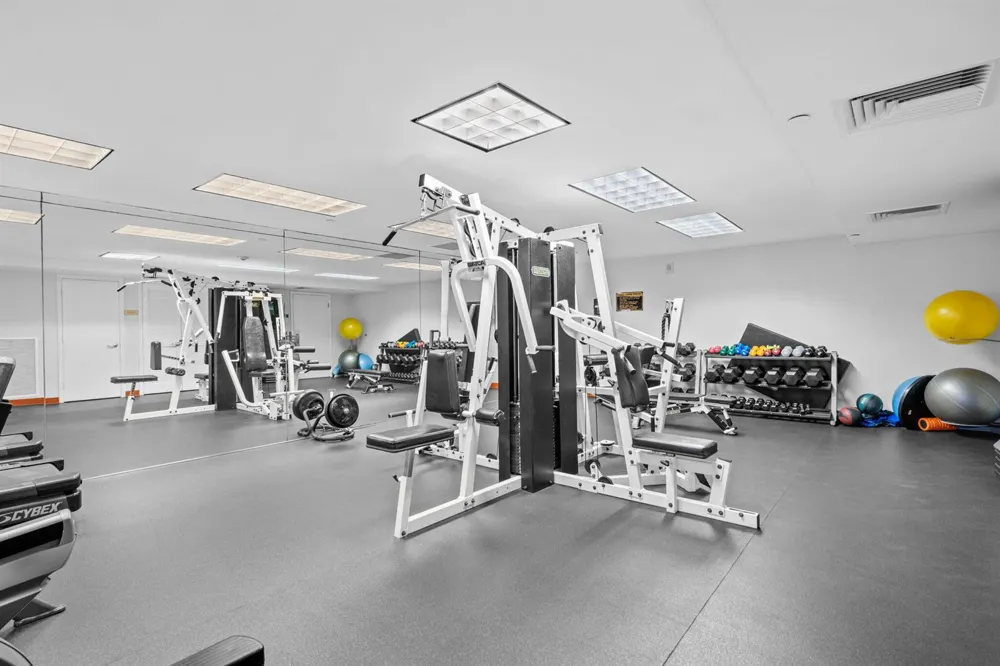 209 Birch Road #1002 Fort Lauderdale, FL 33304