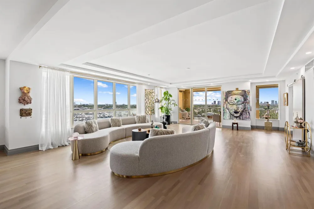 209 Birch Road #1002 Fort Lauderdale, FL 33304