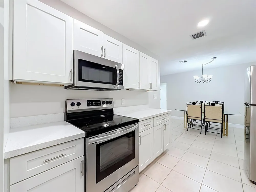 3801 NE 4th Avenue Pompano Beach, FL 33064