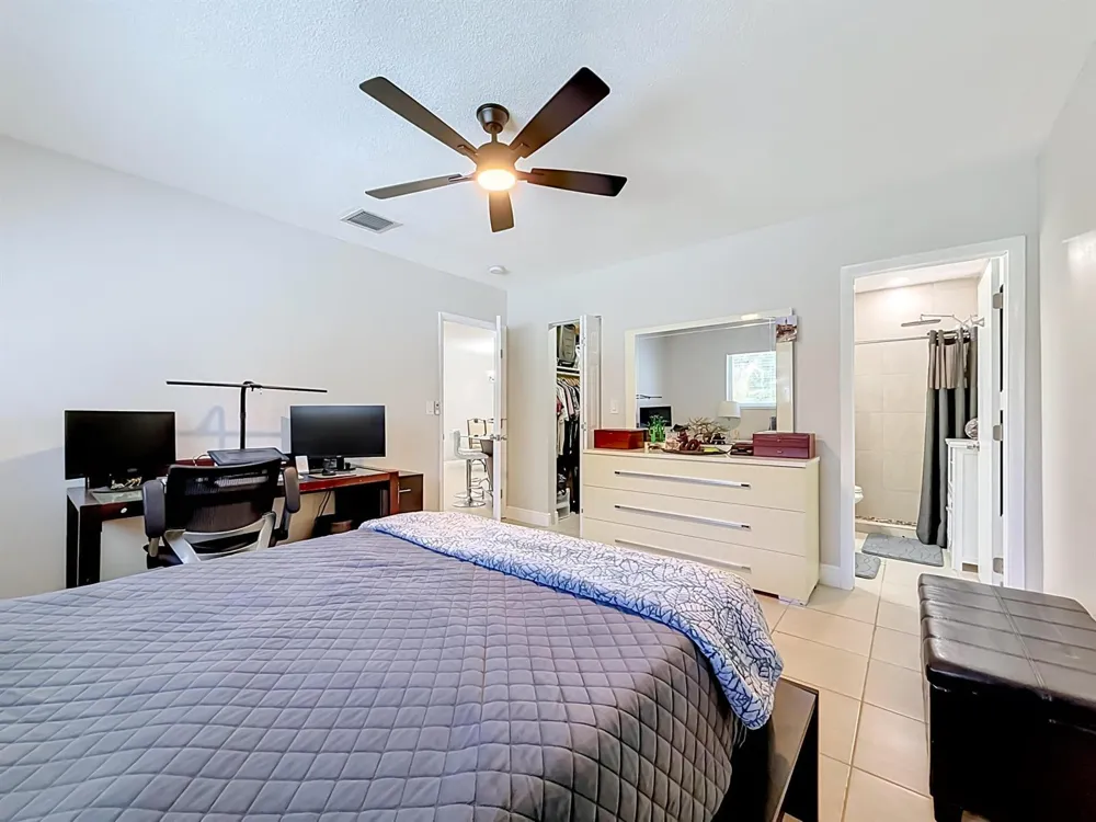 3801 NE 4th Avenue Pompano Beach, FL 33064