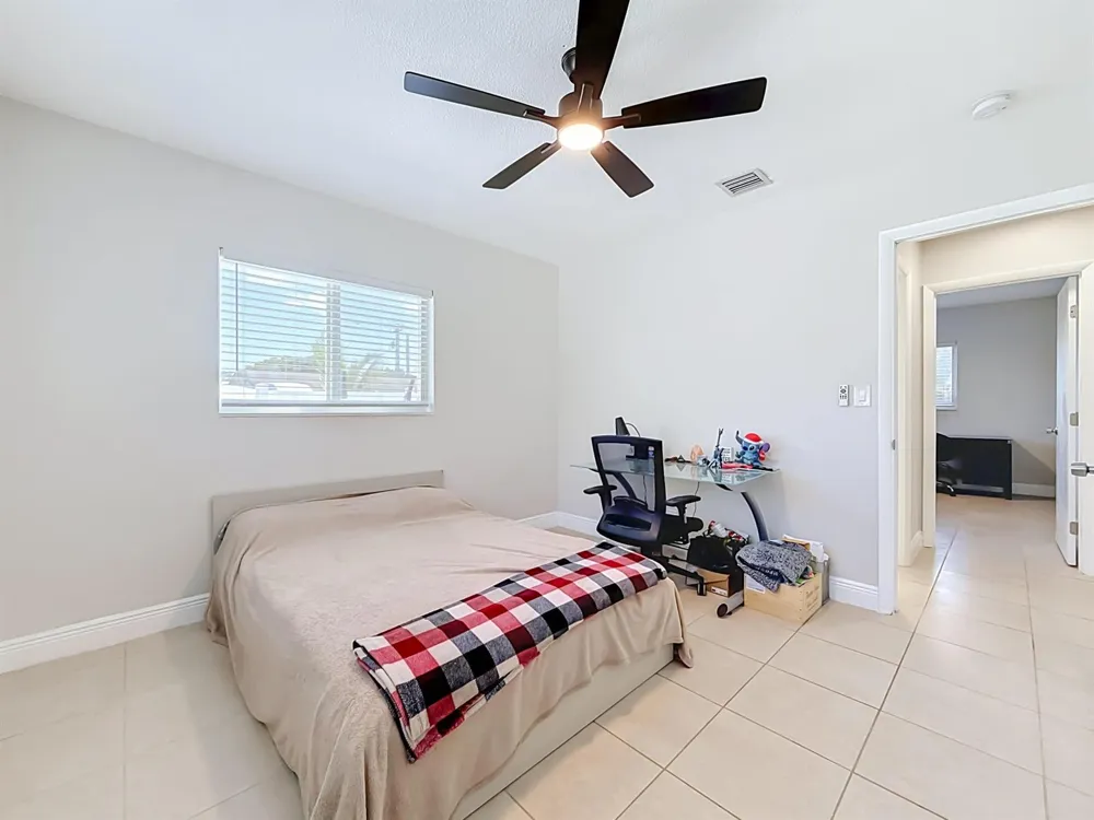 3801 NE 4th Avenue Pompano Beach, FL 33064