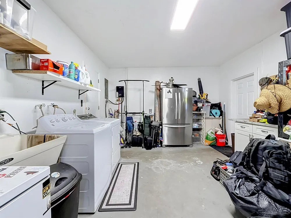 3801 NE 4th Avenue Pompano Beach, FL 33064