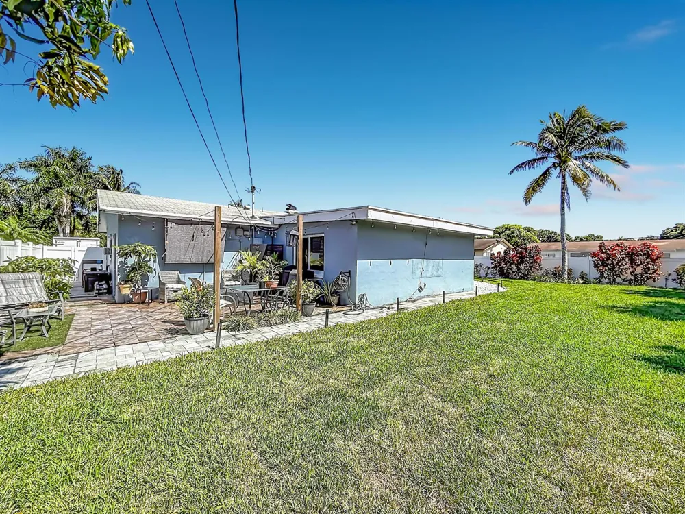 3801 NE 4th Avenue Pompano Beach, FL 33064