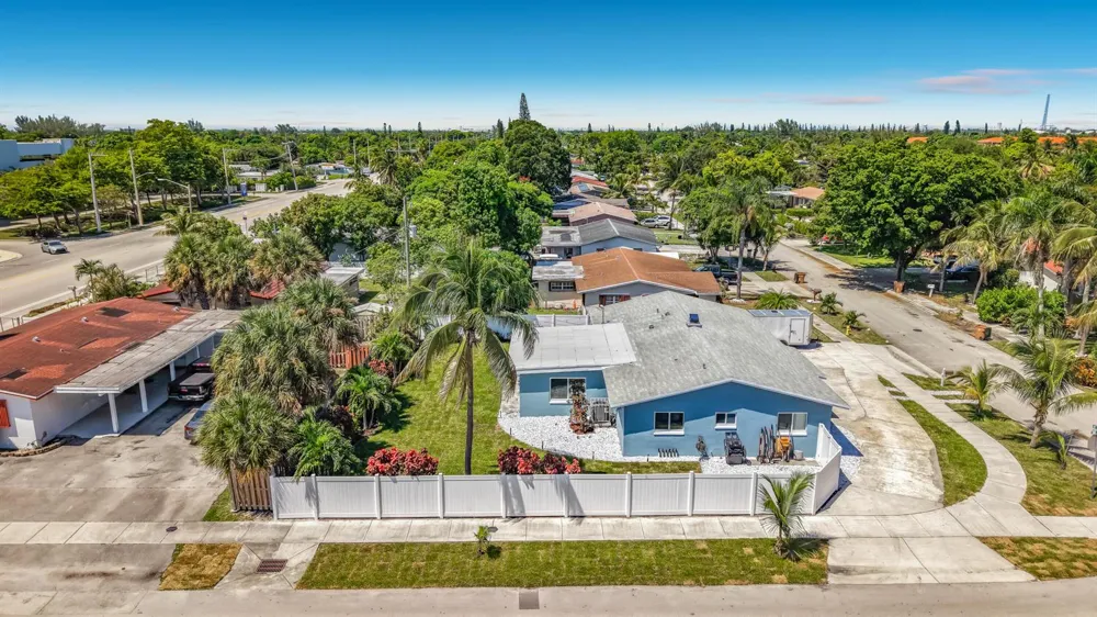3801 NE 4th Avenue Pompano Beach, FL 33064